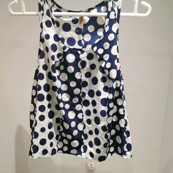 Final touch sleeveless polka dots top - Picture 5 of 6